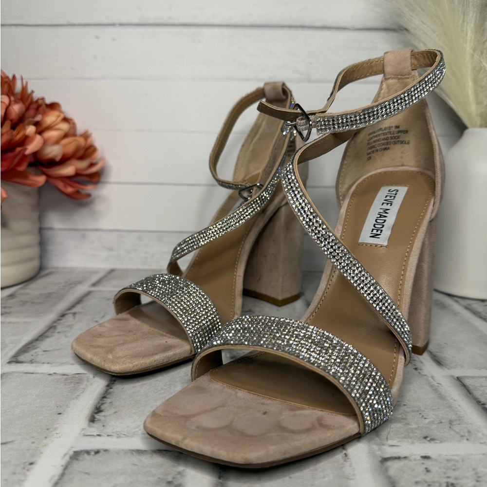 Steve Madden Rhinestone Block Heel Sandals Nude Suede Square Toe Women's Size 9M